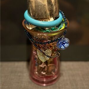 Y2K THEMED MYSTERY JEWELRY JAR